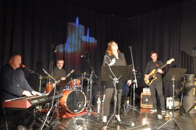 Okładka albumu: Weekend z kulturą